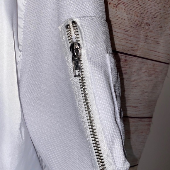 WHITE Guess Y2K Unisex Track Zip up Jacket Size Medium - Picture 9 of 10